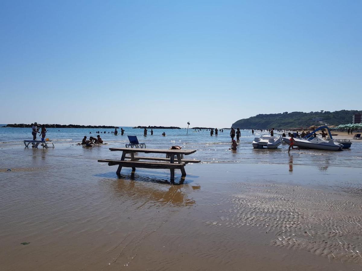 Camping Onda Azzurra Otel Ortona Dış mekan fotoğraf